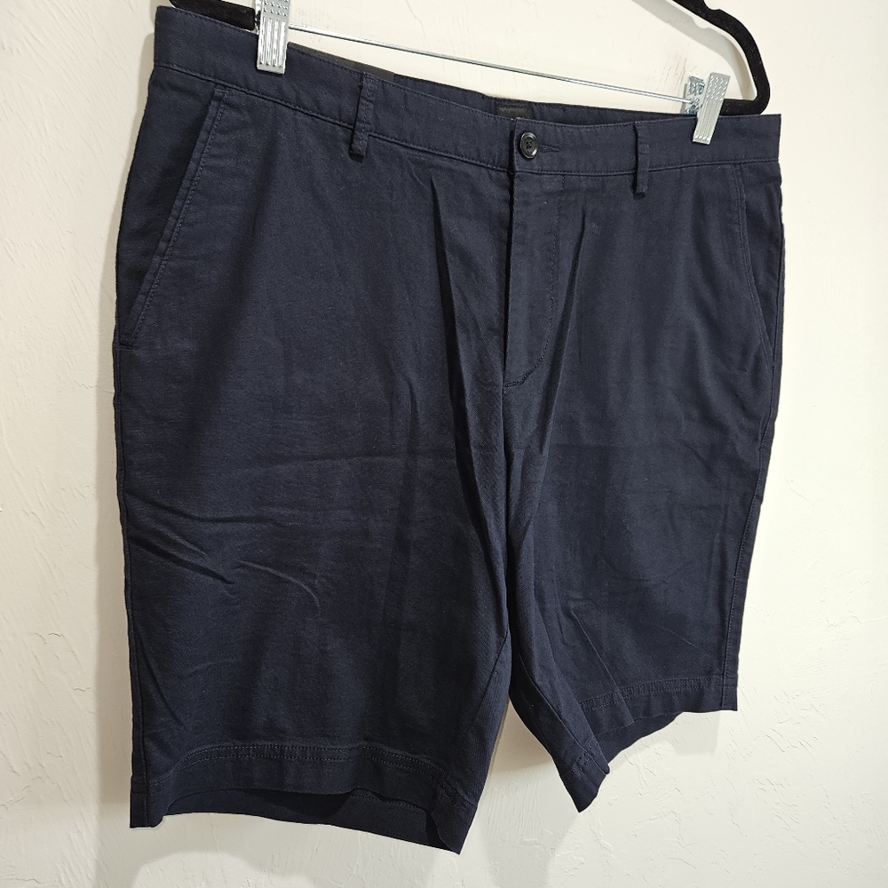 NWT! Hugo Boss Dark Blue Shorts Men's Size 36 R NEW $98 MSRP - Picture 4 of 16